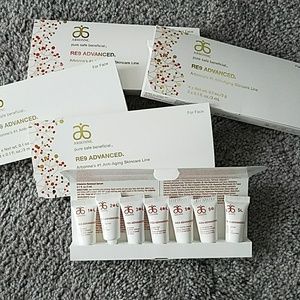 Set of 5 RE9 Advanced Sample Pack